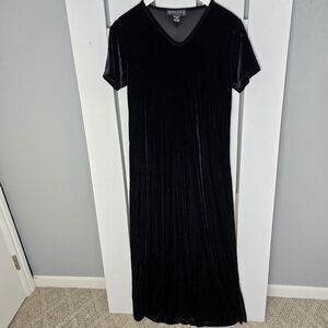 Walter‎ Velvet V-Neck Short Sleeve Maxi Black Witchy Dress Med Stretch Side Slit